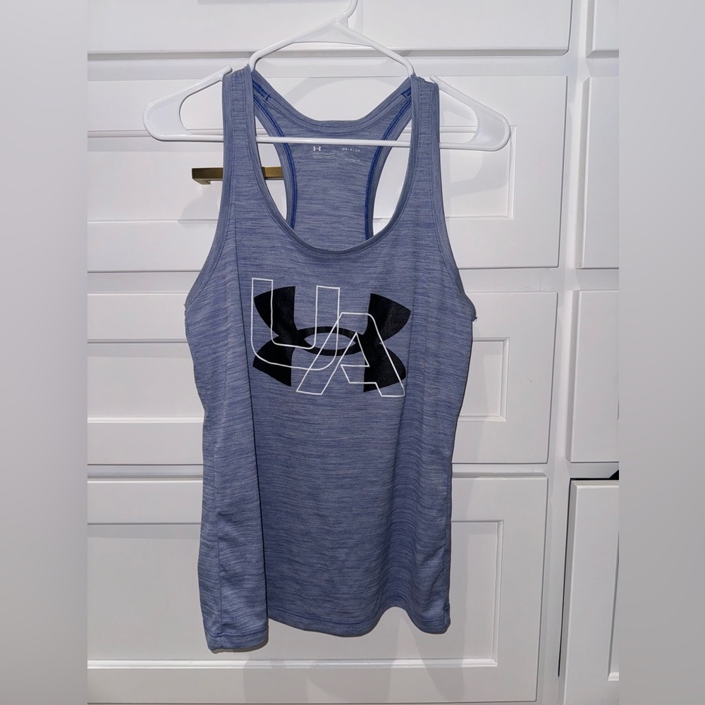 UA heat gear shirt size Small